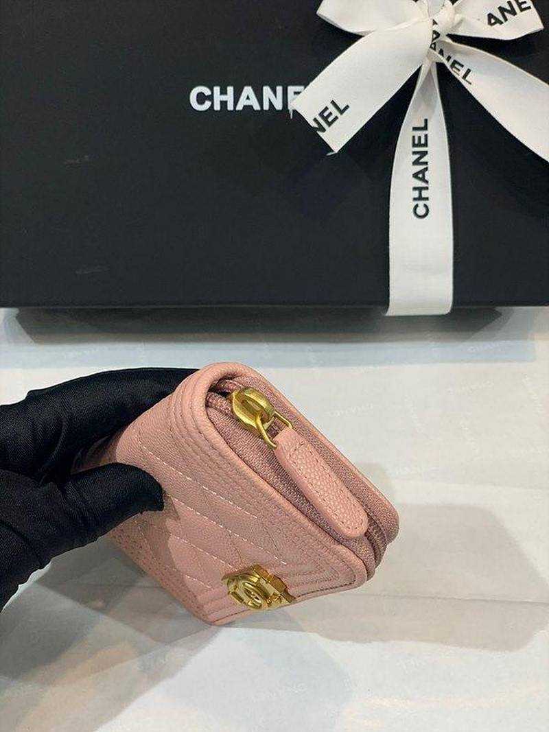 샤넬보이 작은캐비어스킨 지퍼 카드지갑 금장 | 7.5 x 11 x 2cm