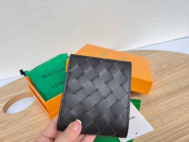 보테가 인트레치아토 폴더형 반지갑 (다크초콜릿) 605721 | 11.5 x 9.5 x 1cm
