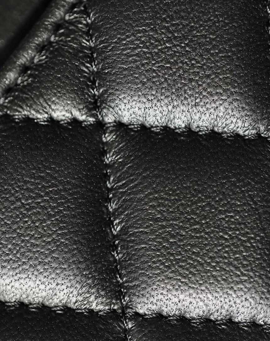 샤넬클래식 램스킨 플랩 카드지갑 금장 | 7.5 x 11.3 x 2.1cm