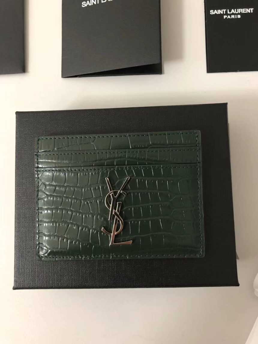 입생로랑 모노그램 크로커다일 카드홀더 423303 | 10 x 7.5 x 0.5cm