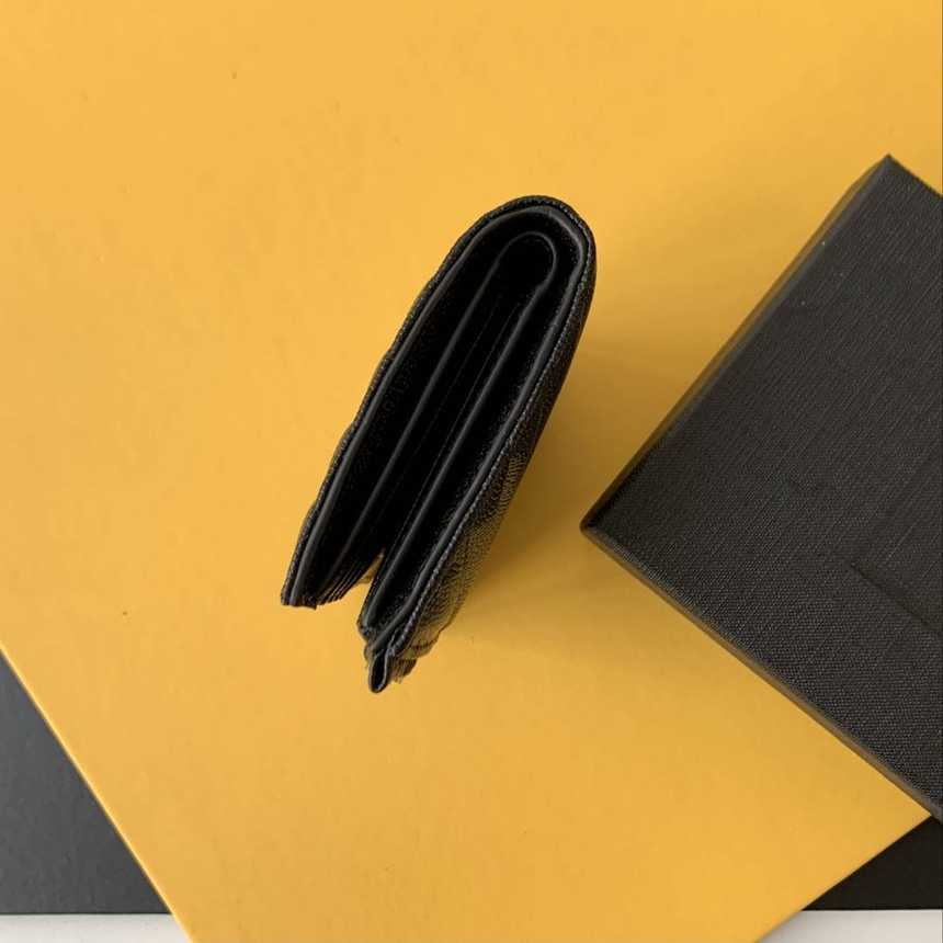 입생로랑 모노그램 퀼팅 지퍼 투파트 반지갑 575974 | 13 x 9 x 1.5cm