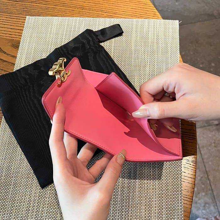 셀린느 트리오페 컴팩트 반지갑 (탈부착카드지갑) | 9.5 x 7.5 x 3cm