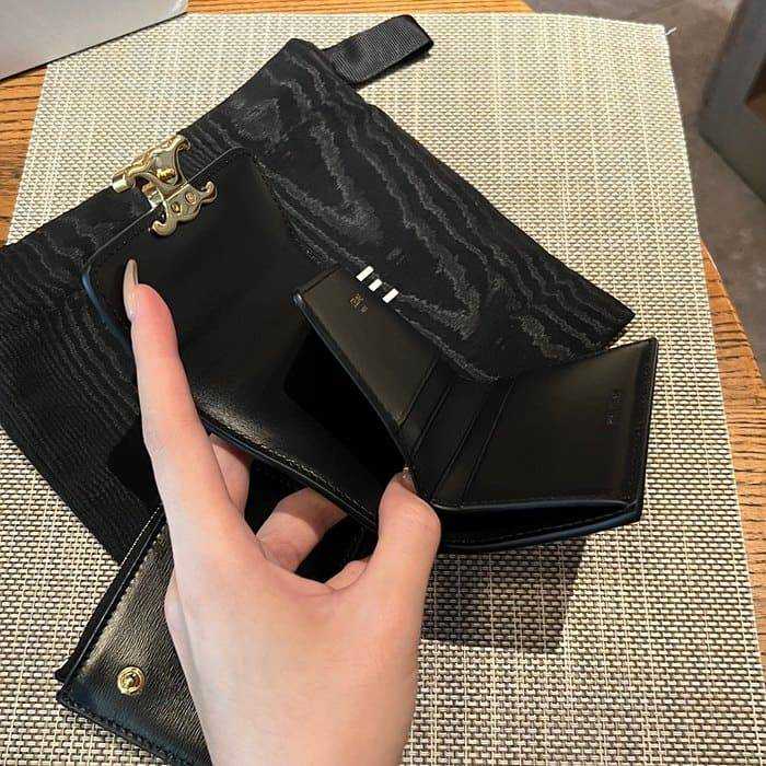 셀린느 트리오페 컴팩트 반지갑 (탈부착카드지갑) | 9.5 x 7.5 x 3cm