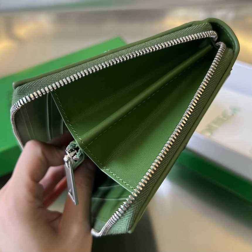 보테가베네타 인트레치아토 지퍼 어라운드 장지갑 649607 | 19 x 11.4 x 2cm