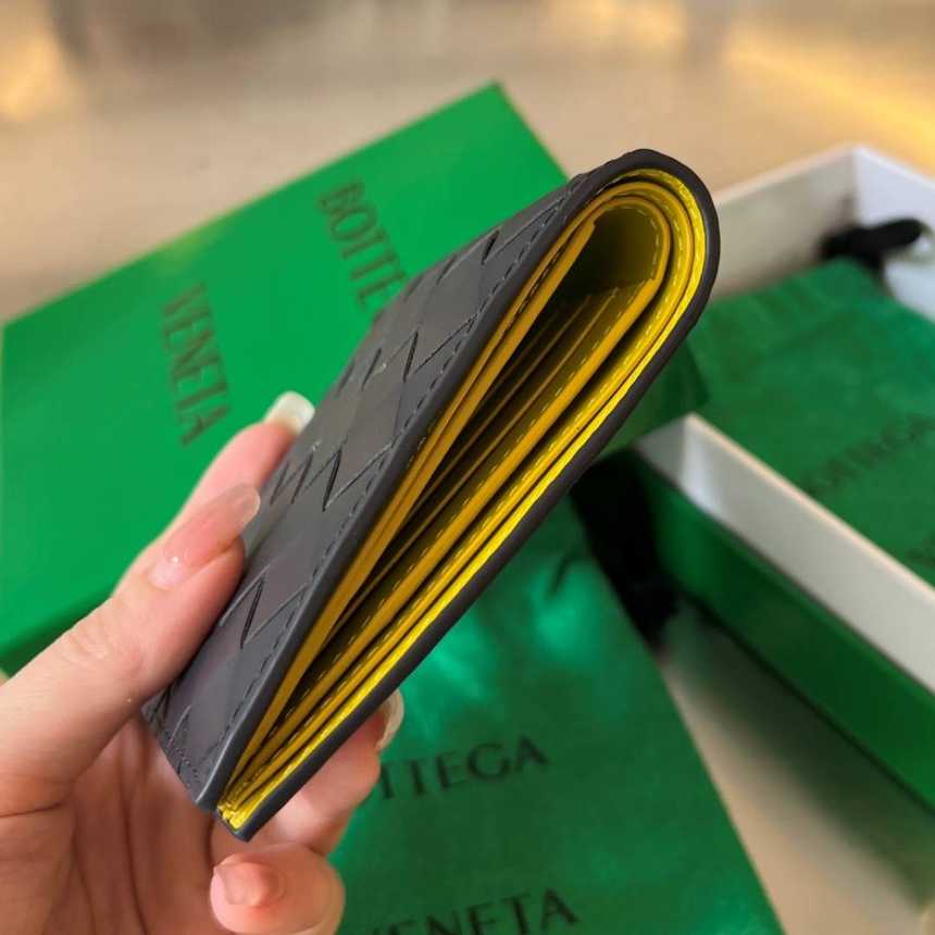 보테가 인트레치아토 반지갑 605721(내부머스타드) | 11.5 x 9.5 x 1cm