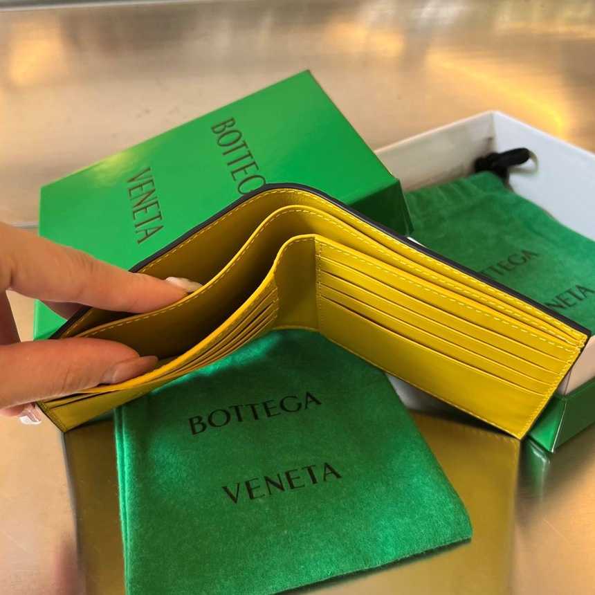 보테가 인트레치아토 반지갑 605721(내부머스타드) | 11.5 x 9.5 x 1cm