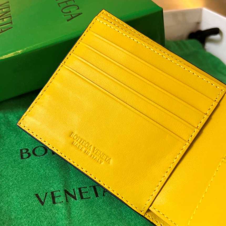 보테가 인트레치아토 반지갑 605721(내부머스타드) | 11.5 x 9.5 x 1cm