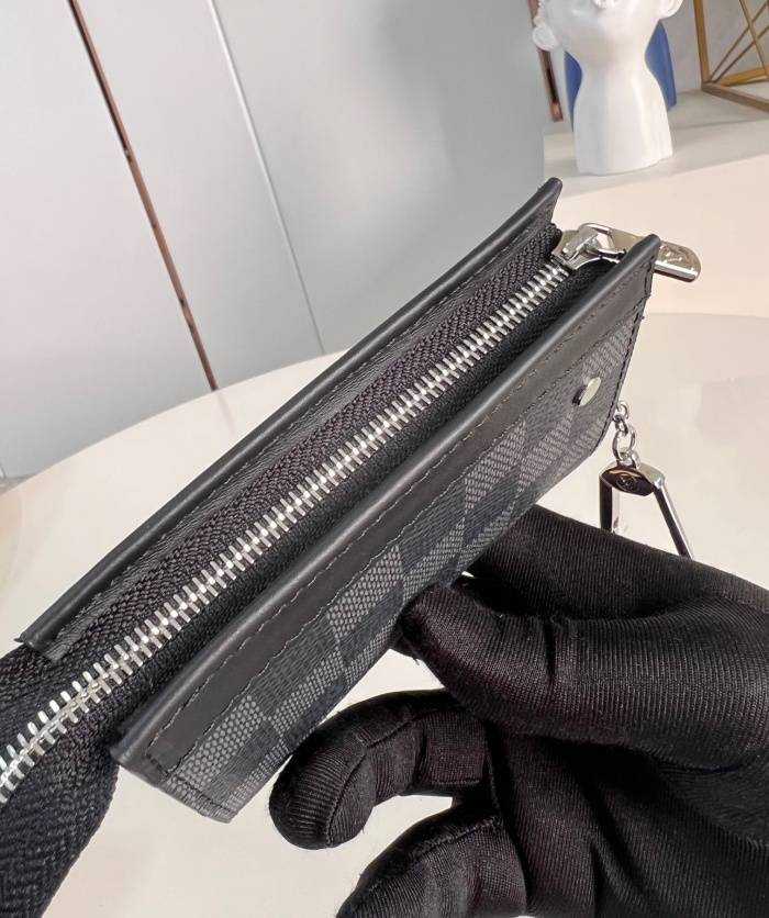 루이비통 동전지갑 카드지갑 M82776 | 12 x 7.5 x 3cm
