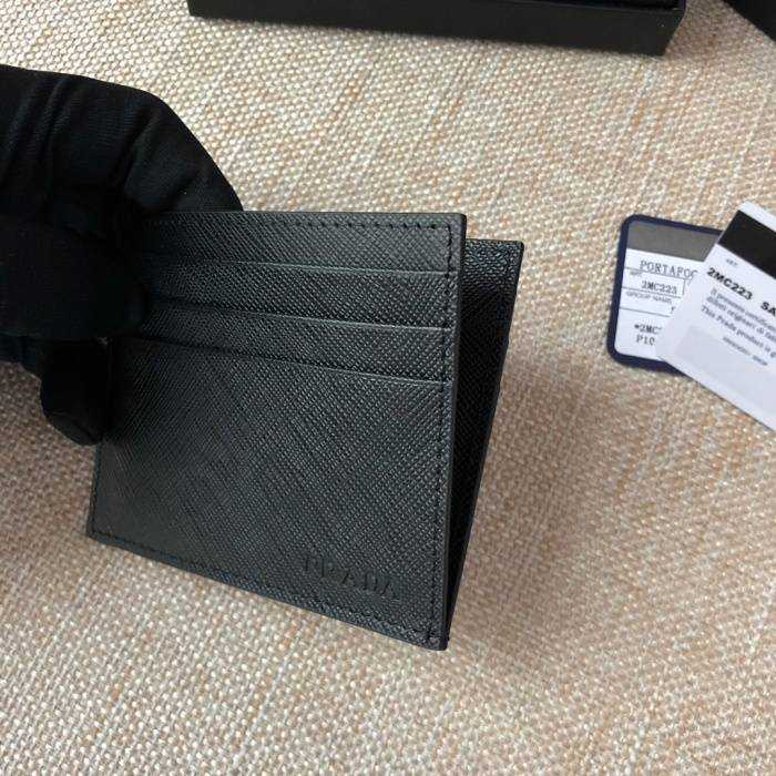 프라다 사피아노 카드지갑 2MC223 | 10 x 8cm
