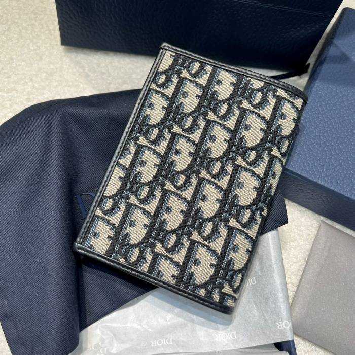 디올 30몽테인 오블리크 여권지갑 | 10 x 13.3cm