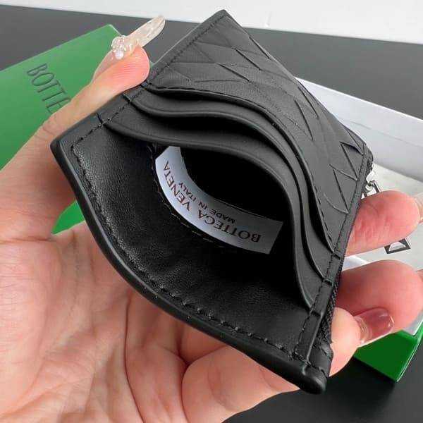 보테가 인트레치아토 우븐 지퍼 카드지갑 755985 | 11.5 x 7.5cm