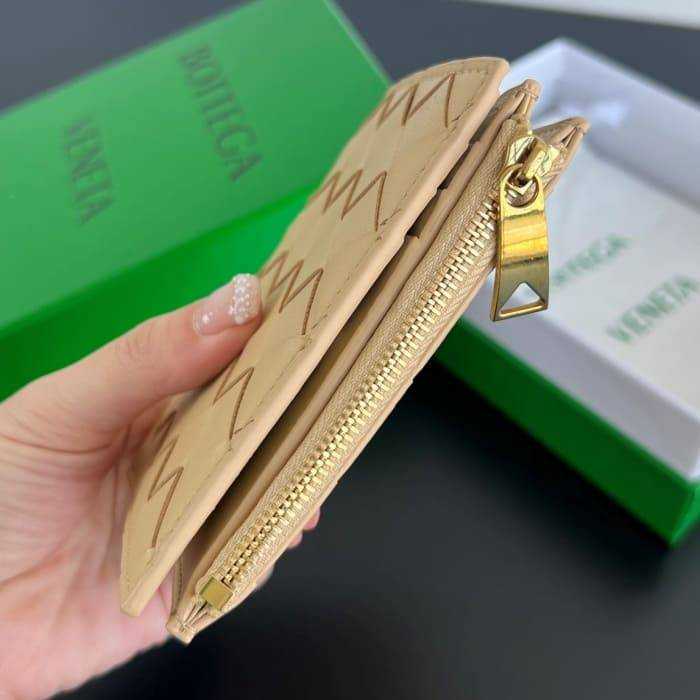 보테가 인트레치아토 우븐 폴더형 지퍼 반지갑 742330 | 11.5 x 9cm