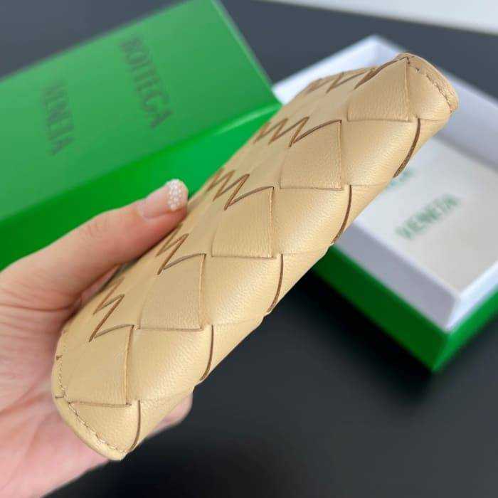 보테가 인트레치아토 우븐 폴더형 지퍼 반지갑 742330 | 11.5 x 9cm