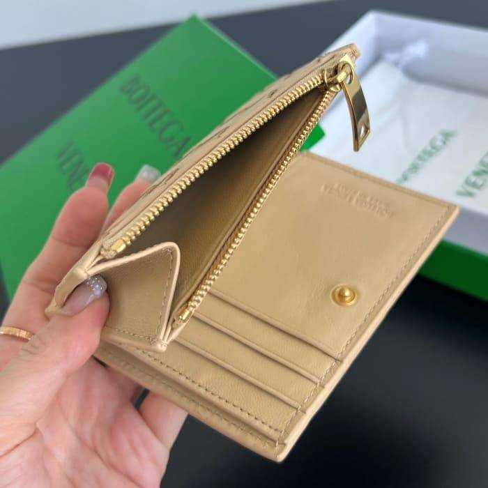 보테가 인트레치아토 우븐 폴더형 지퍼 반지갑 742330 | 11.5 x 9cm