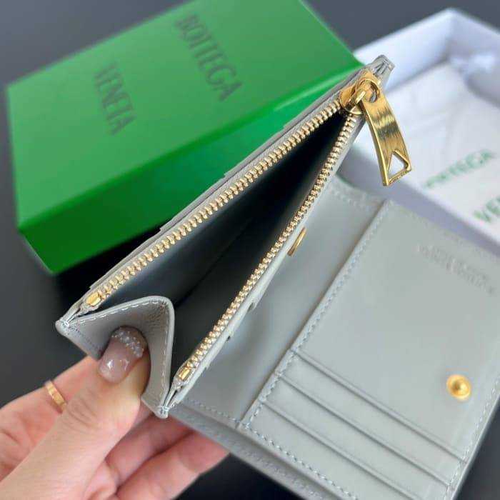보테가 인트레치아토 우븐 폴더형 지퍼 반지갑 742330 | 11.5 x 9cm