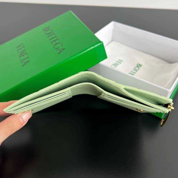 보테가 인트레치아토 우븐 폴더형 지퍼 반지갑 742330 | 11.5 x 9cm