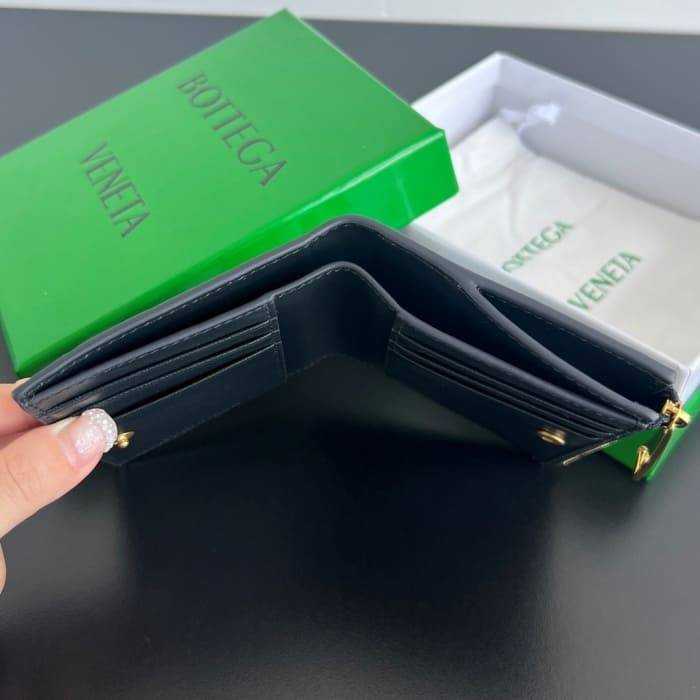 보테가 인트레치아토 우븐 폴더형 지퍼 반지갑 742330 | 11.5 x 9cm