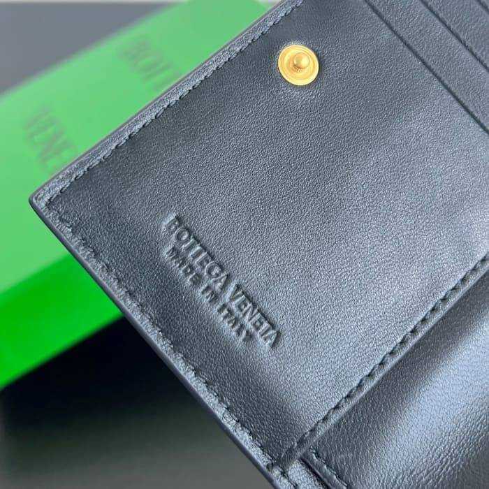 보테가 인트레치아토 우븐 폴더형 지퍼 반지갑 742330 | 11.5 x 9cm