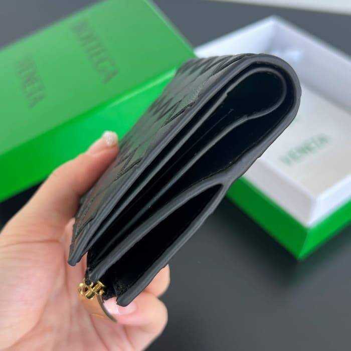 보테가 인트레치아토 우븐 폴더형 지퍼 반지갑 742330 | 11.5 x 9cm