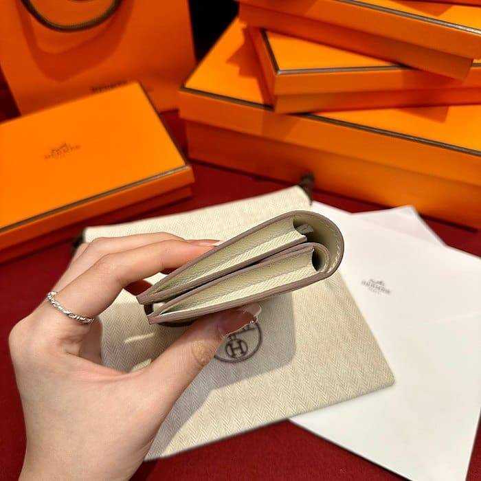 에르메스 베안 컴팩트 앱송 카드지갑 금장 | 10.3 x 7.5 x 0.4cm