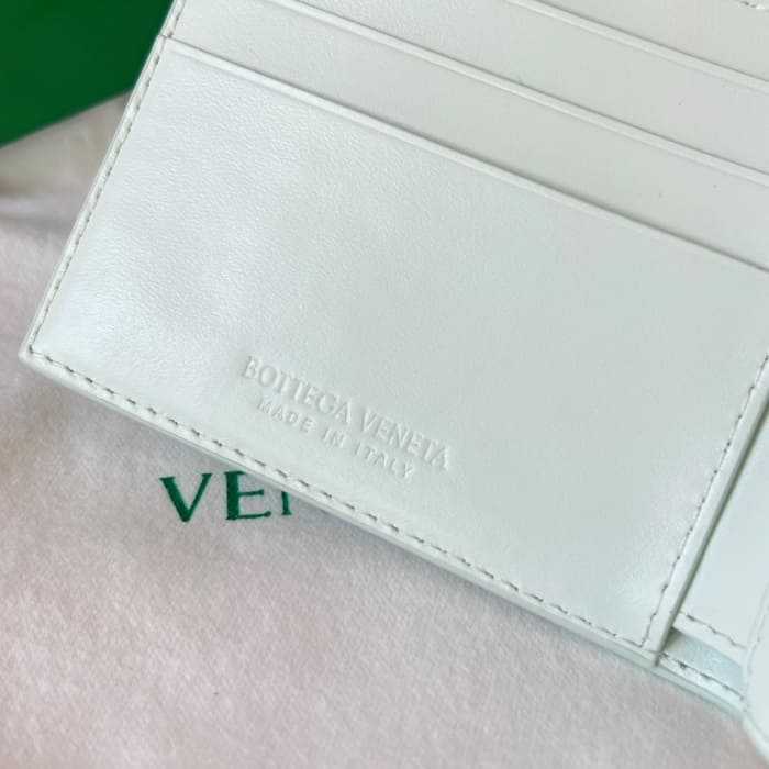보테가 인트레치아토 폴더형 반지갑 649603 글레이셔블루 | 11.5 x 9.5 x 1cm