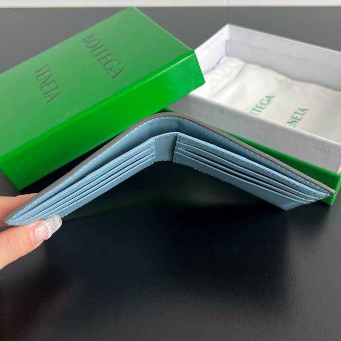 보테가 인트레치아토 폴더형 반지갑 649603 내부아이스블루 | 11.5 x 9.5 x 1cm