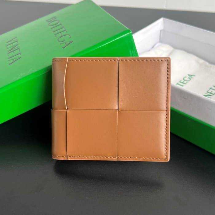 보테가 인트레치아토 폴더형 반지갑 649603 내부스페이스그레이 | 11.5 x 9.5 x 1cm
