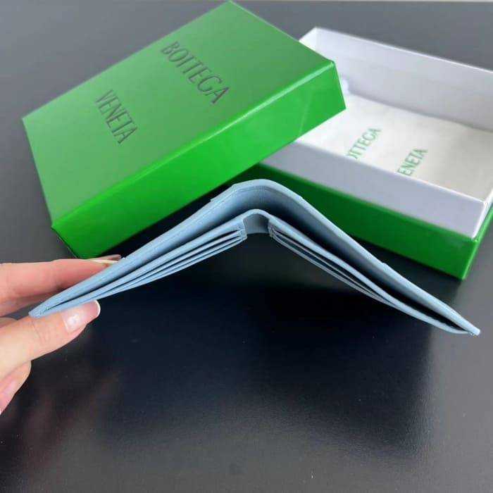 보테가 인트레치아토 폴더형 반지갑 649603 데님블루 | 11.5 x 9.5 x 1cm