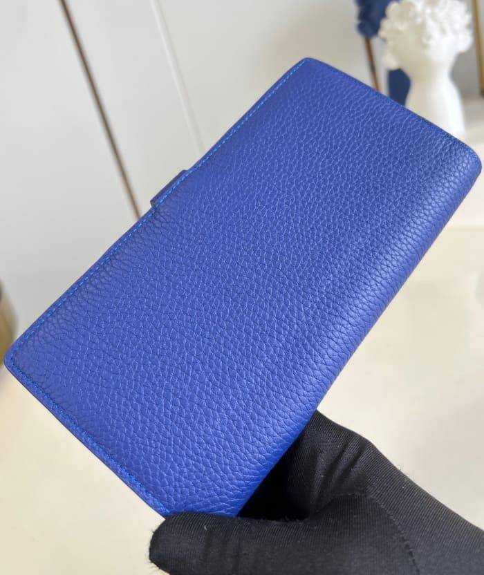 루이비통 버티컬 윌릿 장지갑 M82512 | 10 x 19 x 1.7cm