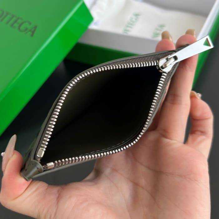 보테가 지퍼 카드지갑 805827 | 12 x 7 x 0.5cm