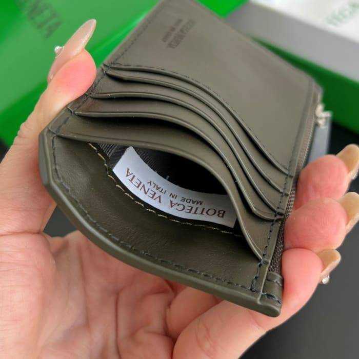 보테가 지퍼 카드지갑 805827 | 12 x 7 x 0.5cm