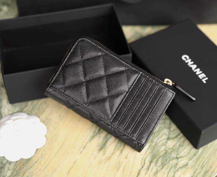 샤넬 캐비어 스킨 지퍼 카드지갑 라이트골드 | 8 x 13 x 3cm