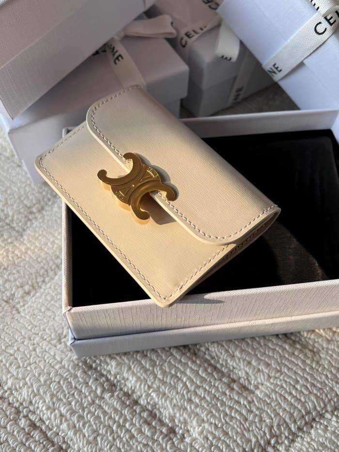 셀린느 트리오페 카드지갑 10I583 | 10.5 x 7 x 1cm