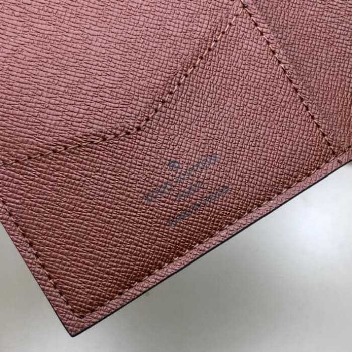 루이비통 모노그램 여권지갑 카드지갑 M64502 | 10 x 14 x 2.5cm