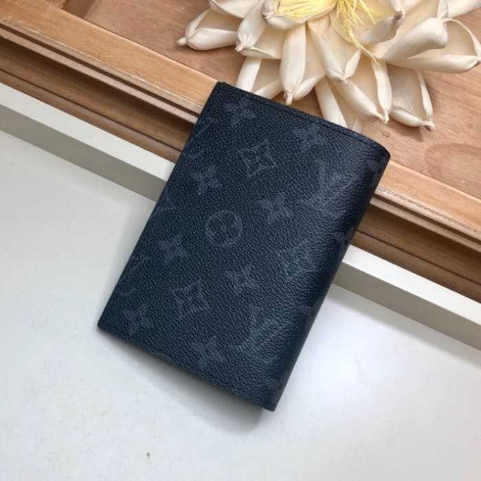 루이비통 모노그램 여권지갑 카드지갑 N64501 | 10 x 14 x 2.5cm