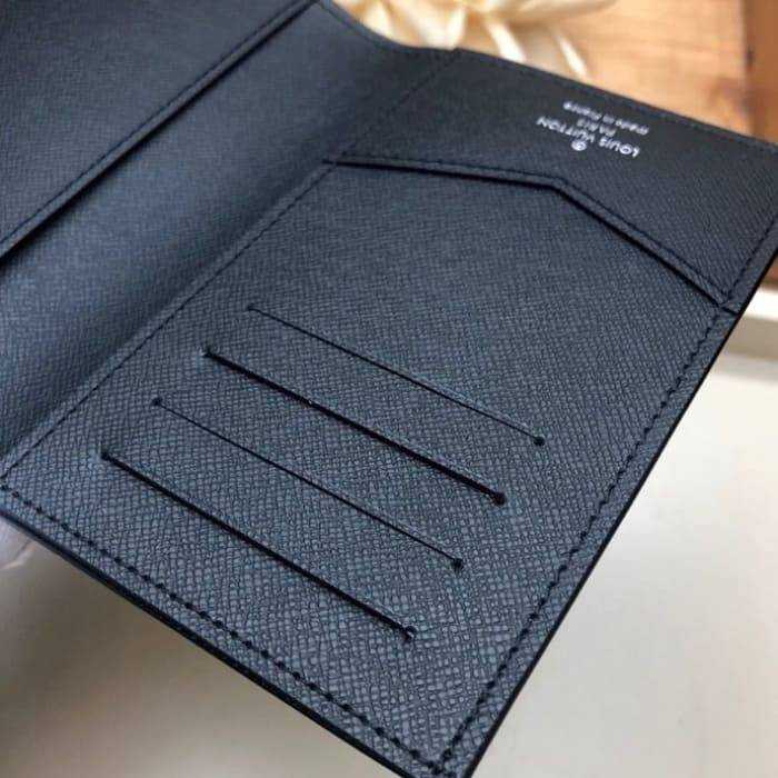 루이비통 다미에 여권지갑 카드지갑 M64411 | 10 x 14 x 2.5cm