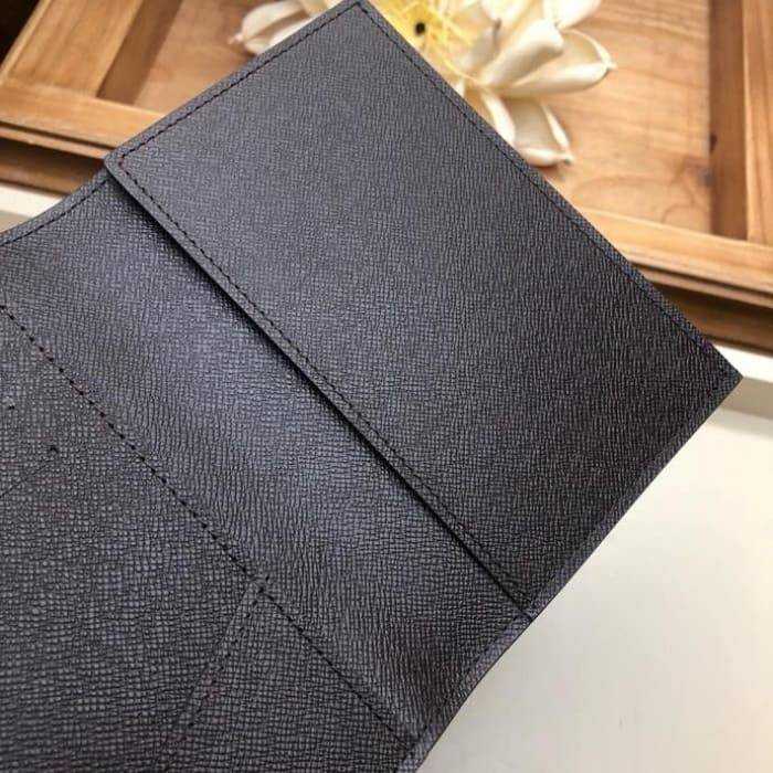 루이비통 다미에 여권지갑 카드지갑 M64412 | 10 x 14 x 2.5cm