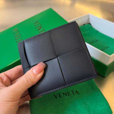 보테가 인트레치아토 폴더형 반지갑 649603 스페이스그레이 | 11.5 x 9.5 x 1cm