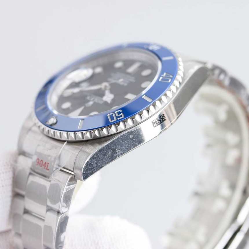 롤렉스 서브마리너 데이트 신형 | 41mm