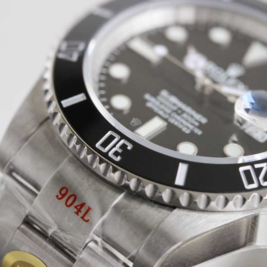 롤렉스 서브마리너 데이트 신형 | 41mm