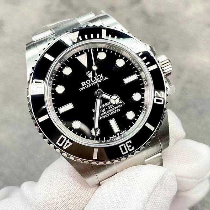 롤렉스 서브마리너 논데이트 블랙 구형 | 40mm