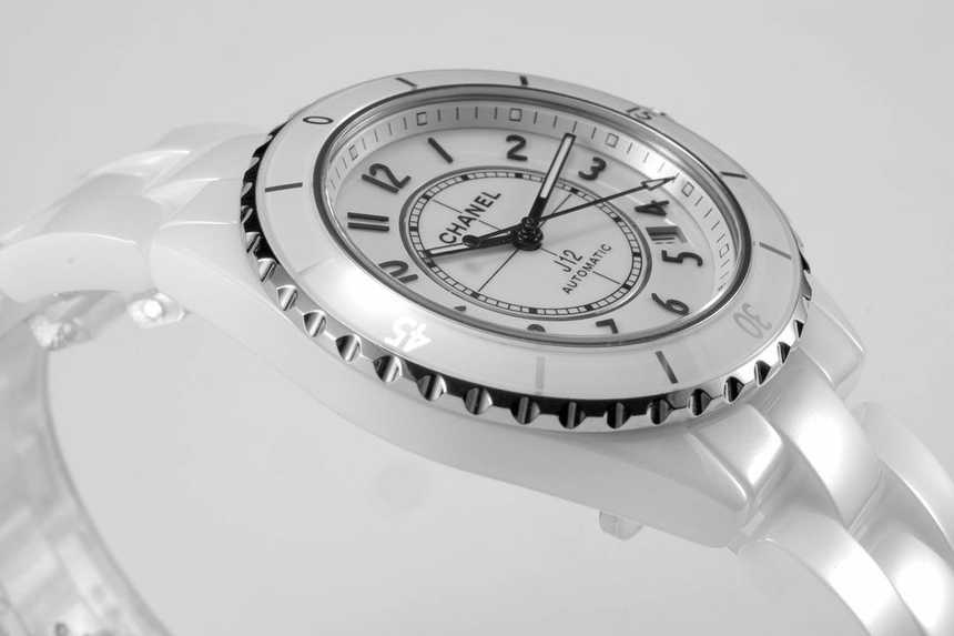 샤넬 J12 시계 | 38mm