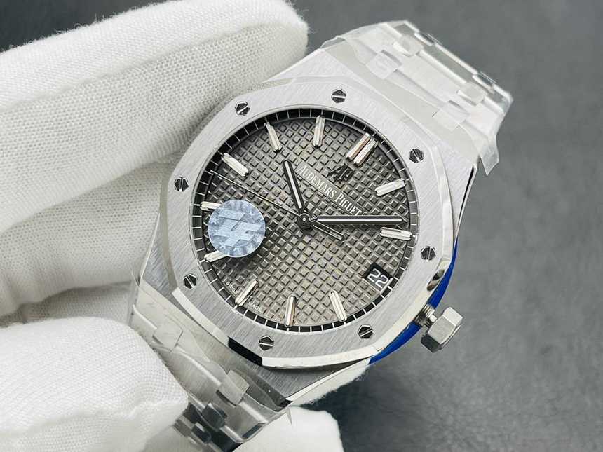 오데마피게 로얄오크 15500 | 41mm