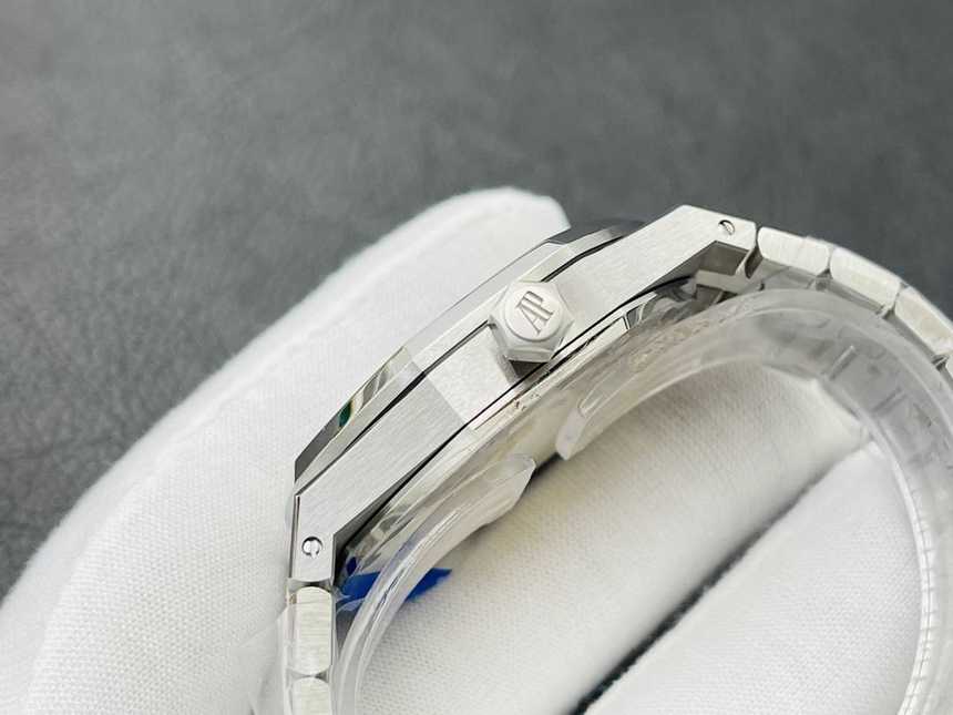 오데마피게 로얄오크 15500 | 41mm