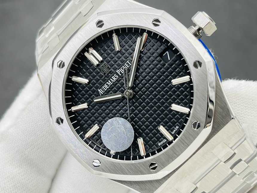 오데마피게 로얄오크 15500 | 41mm