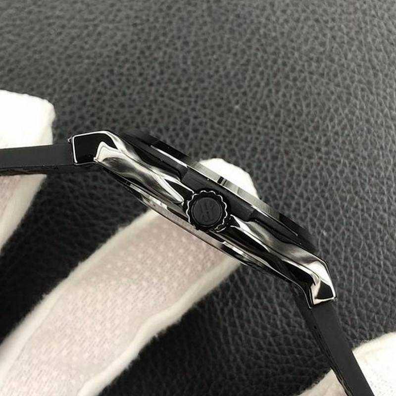 위블로 클래식 퓨전 542.CM.1171.RX | 42mm