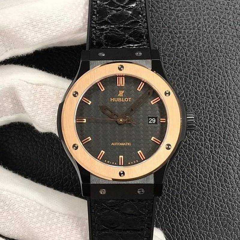위블로 클래식 퓨전 542.CM.1171.RX | 42mm