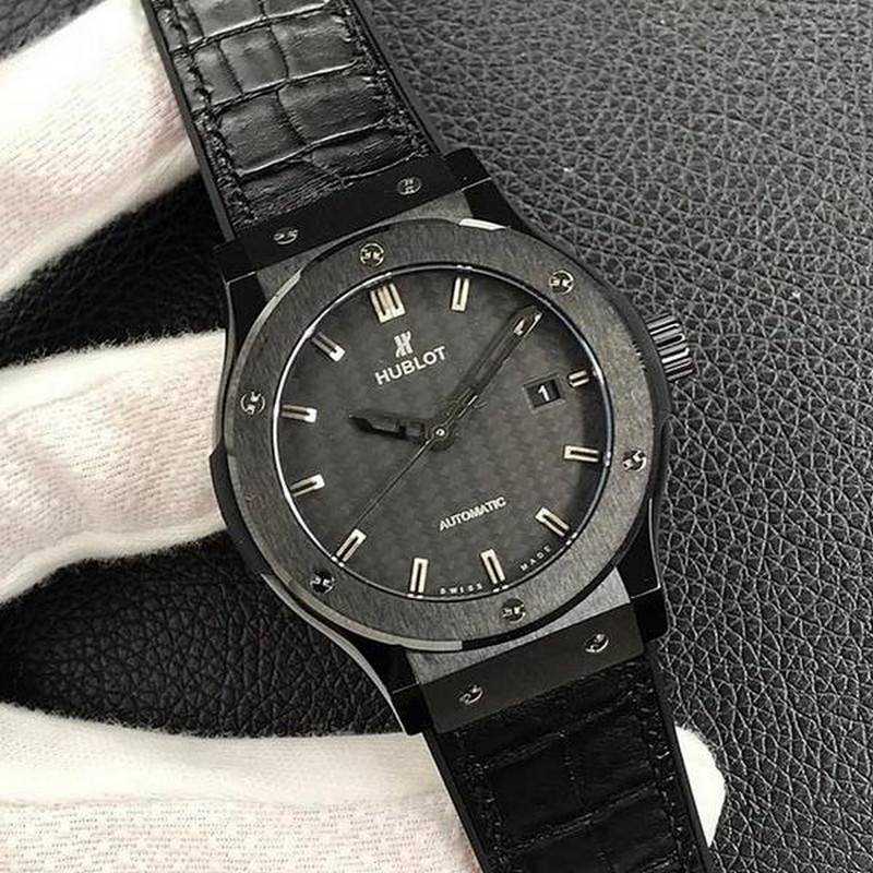 위블로 클래식 퓨전 542.CM.1171.RX | 42mm
