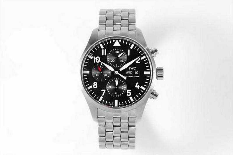 IWC 파일럿 크로노 블랙 | 43mm