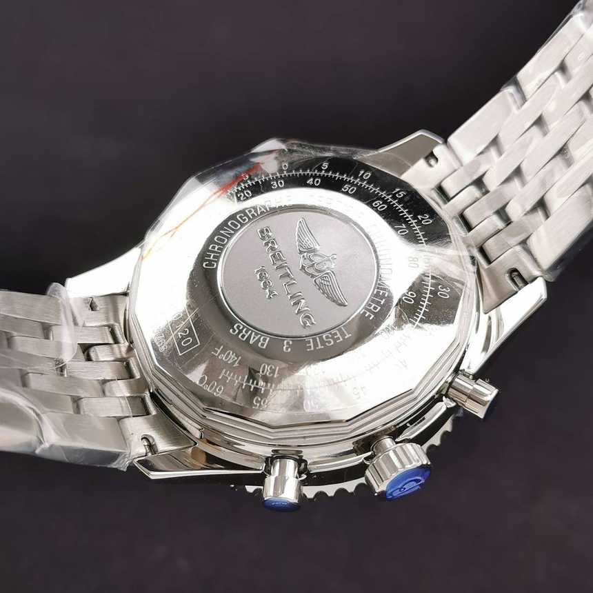 브라이틀링 네비타이머 검판 | 43mm